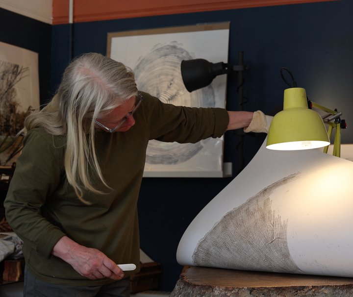 Printmaker Shona Branigan printing 'Knowledge', one of the five Heartwood prints she created © Shona Branigan.jpg