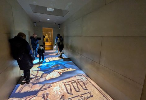 Families in the Egypt Tunnel 