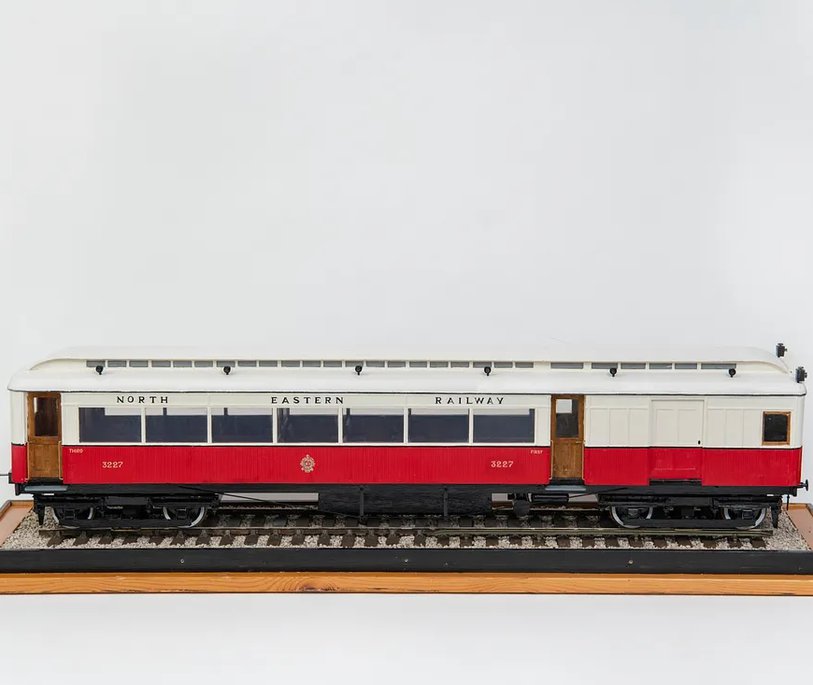 A model of an NER Tyneside Electric carriage of 1904