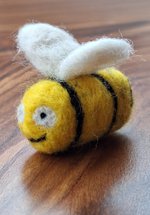 Needle Felting Workshop: make a bee