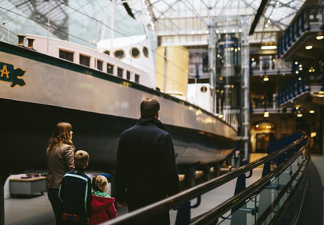 Family visiting Discovery Museum 