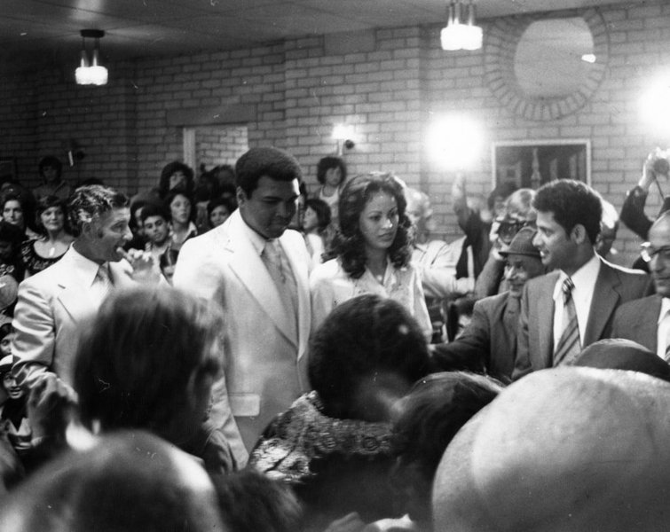 Muhammad and Veronica Ali at the Al Azhar Mosque, South Shields, 1977