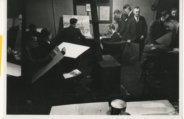 Photograph by Humphrey Spender 1938, copyright Bolton Council Photograph by Humphrey Spender 1938, copyright Bolton Council