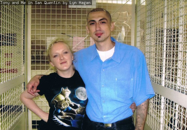 Artist Lyn Hagan with Tony, a Mexican Mafia hitman, in San Quentin prison