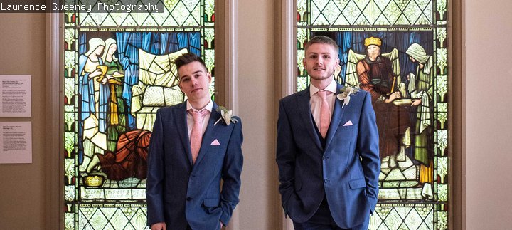 Laing Art Gallery wedding photograph by Laurence Sweeney Photography