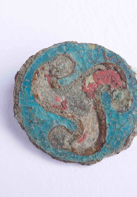 Roman patterns- discover the designs and decorations of Roman times and create your own brooch