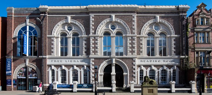 Exterior of the building of South Shields Museum