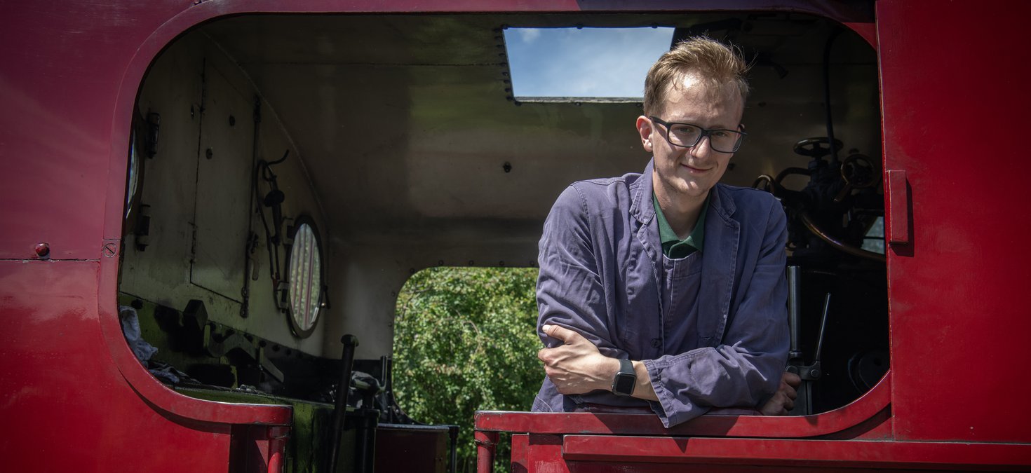 Volunteer at Stephenson Steam Railway