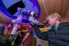 Moon Palace - a mobile observatory and social sculpture