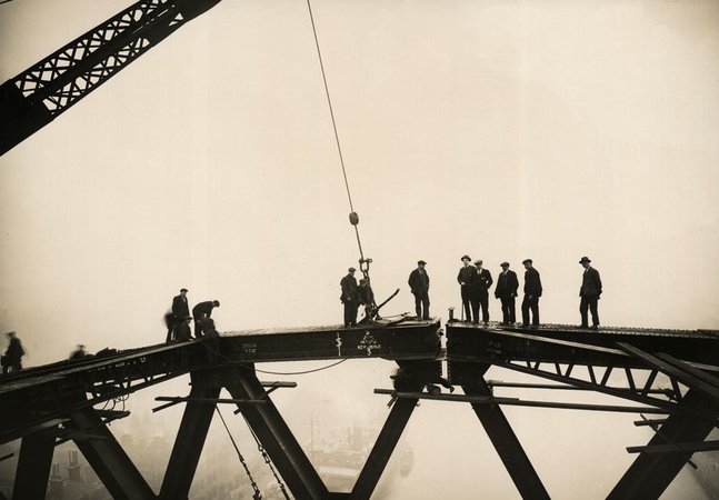 the Newcastle and Gateshead sides of the Tyne Bridge meet, 23 February 1928