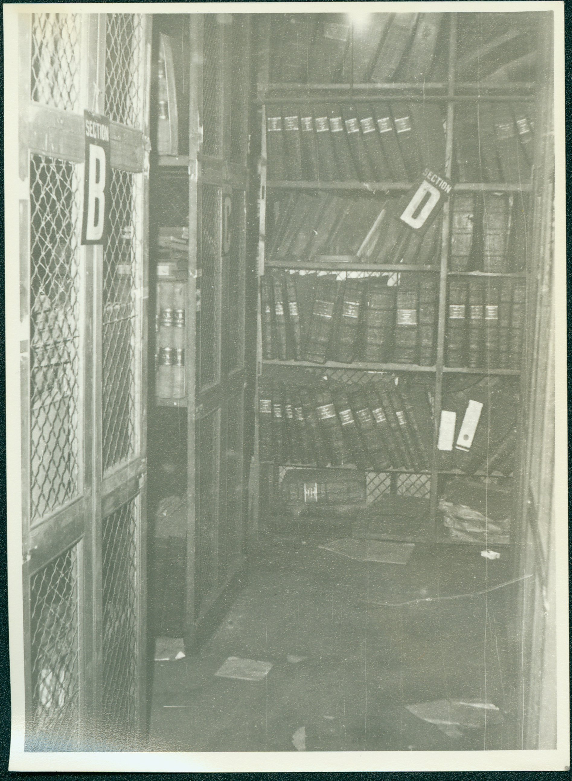 Old Town Hall muniment rooms, c.1960