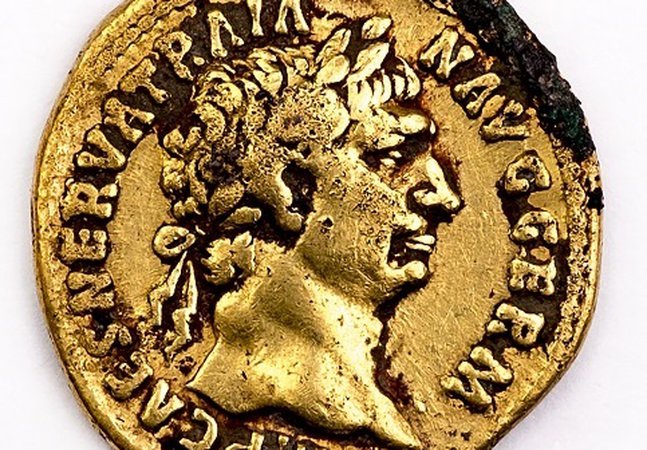 Golf coin with profile of Roman Emporer Trajan