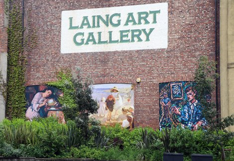 Photo of facade of the gallery wall