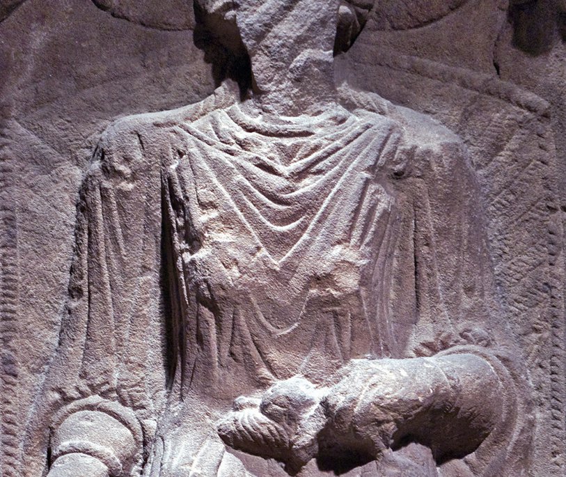 Regina tombstone chair detail