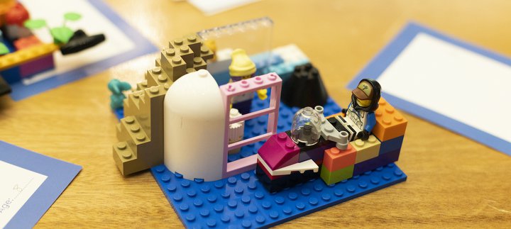 LEGO