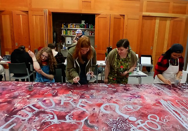 L-INK group making artwork 