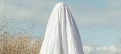 picture of a ghost - a sheet on a shape