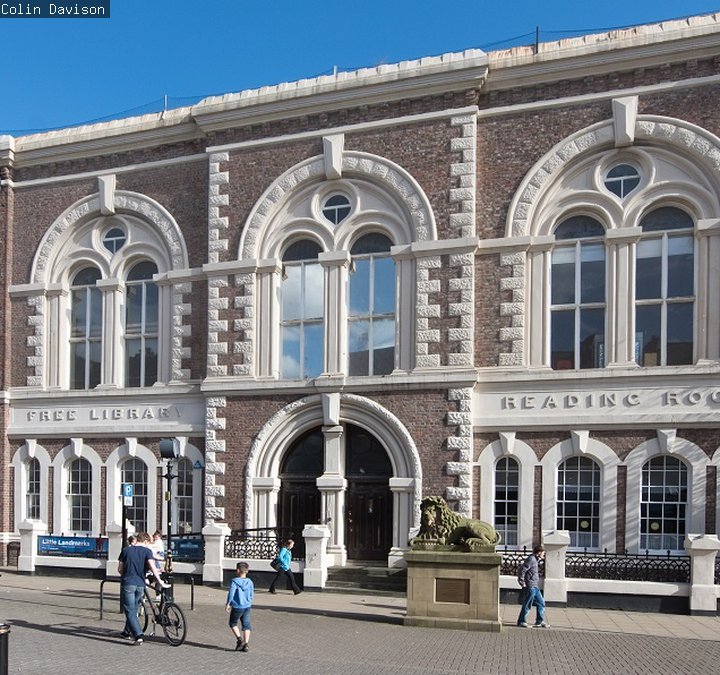 The exterior of South Shields Museum 