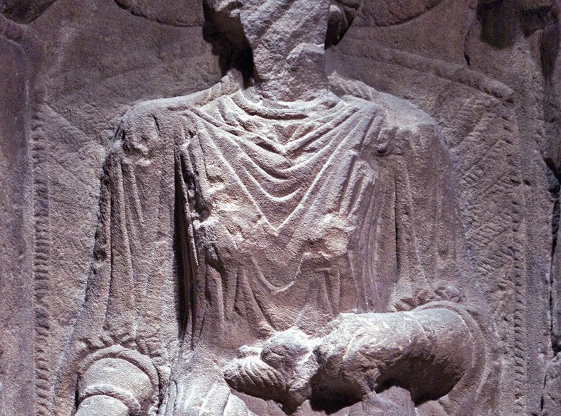 Regina tombstone chair detail