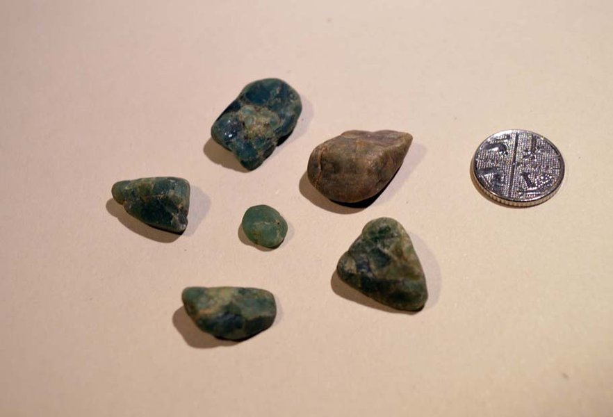 Photo of Apatite pebbles 