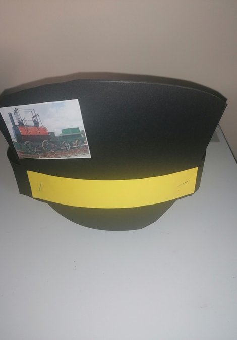 Drivers train hat craft