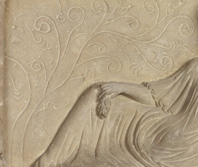 Victor tombstone, hand detail