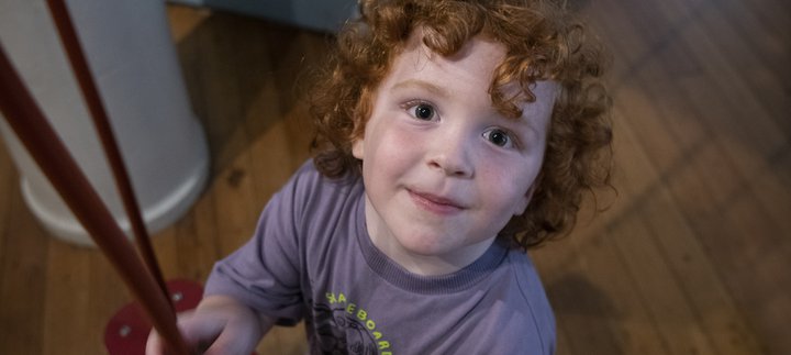 Small boy in gallery