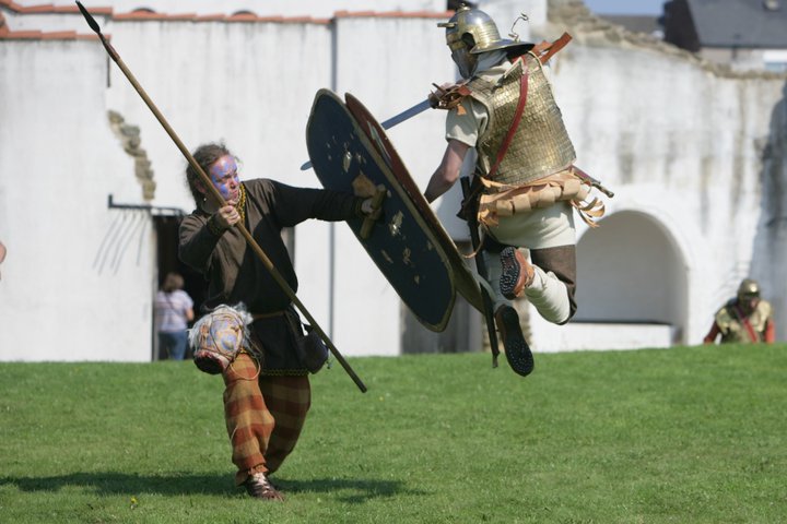 Soldiers fighting