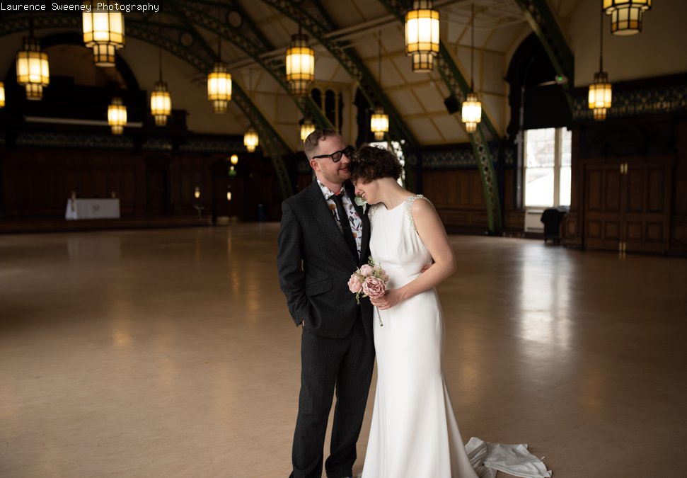 Discovery Museum wedding photograph by Laurence Sweeney Photography